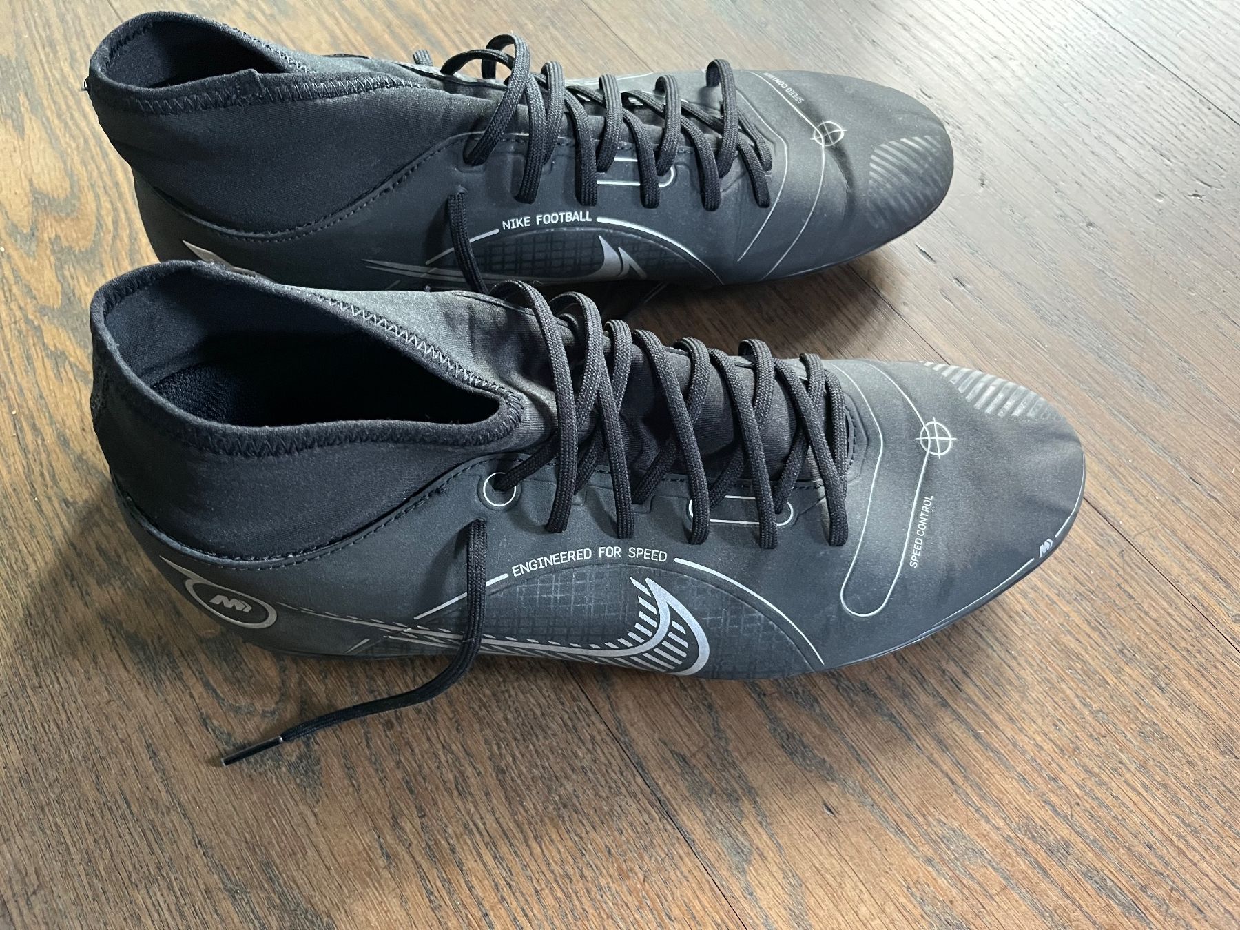 Nike Scarpe da uomo: Fussballschuhe – Usato da Nänikon venduto da Gaulix 1