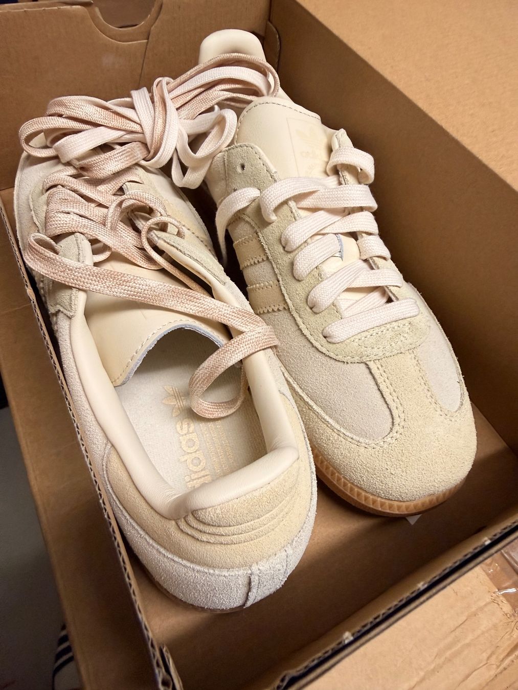 Adidas Scarpe da donna: Adidas Samba OG W – Nuovo e nell'imballaggio originale da Liestal venduto da YJO 2