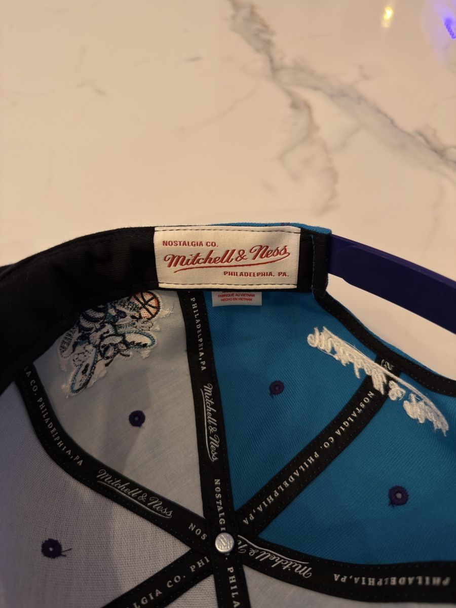 Mitchell & Ness Hüte, Mützen & Caps: Snapback NBA Charlotte Hornets - Mitchell & Ness – Neu und originalverpackt aus Eschenbach LU von sirjethro 5