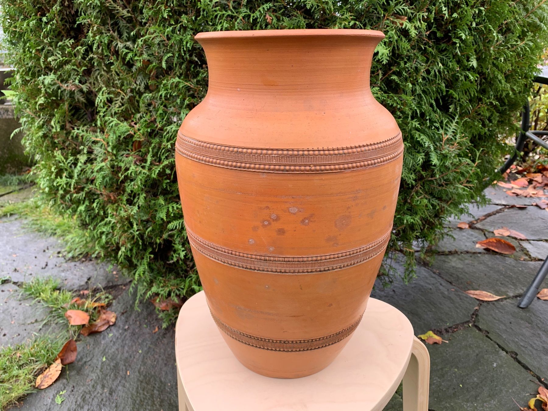 Vasi & Recipienti: sehr seltene Stauffer Bern Bodenvase aus Ton – Usato da Feldbach venduto da Olive1 1