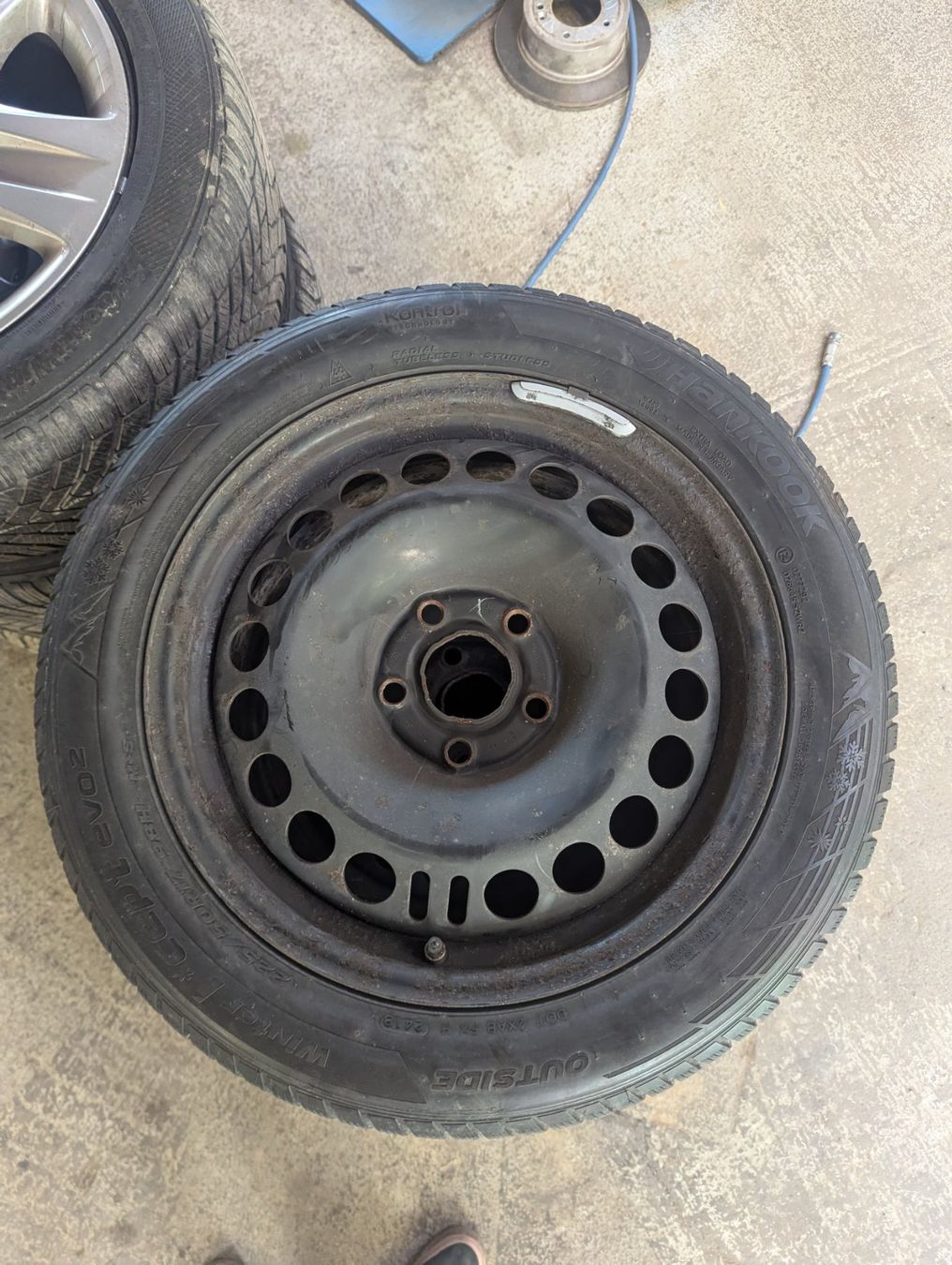 Pneumatici & Ruote complete: 4 Räder 5x120 7Jx17 – Usato da Aarberg venduto da KreuzFahrzeugcenter