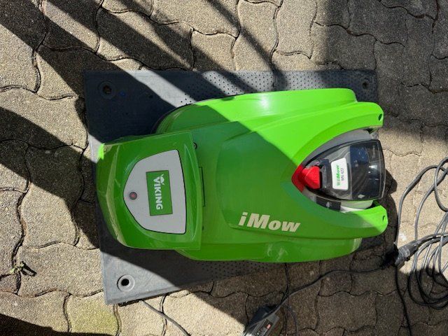 Viking Rasenmäher: Viking iMow MI 422 Rasenroboter – Defekt aus Bischofszell von Weni2