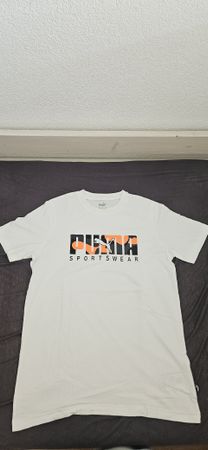 Puma t shirt S