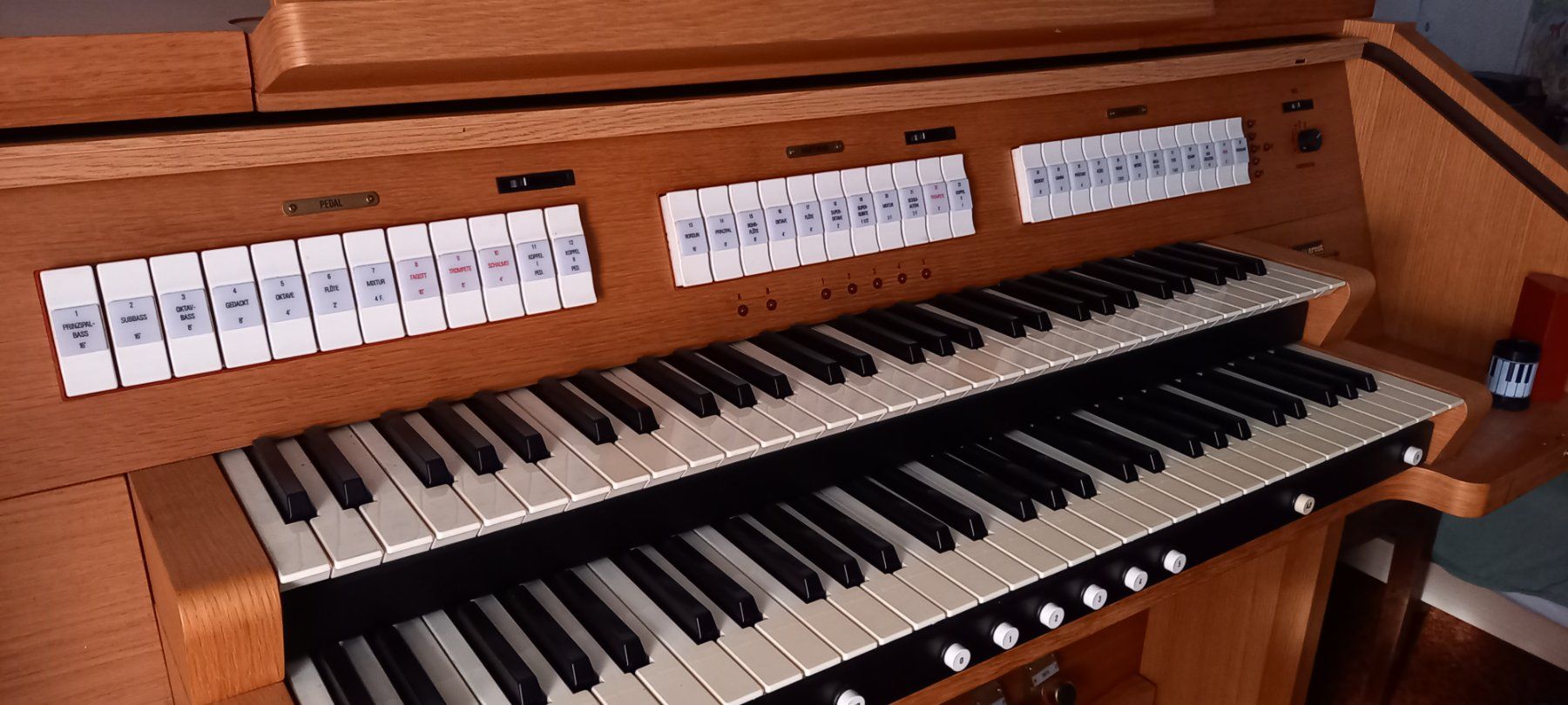 Instruments de musique: elektrische Kirchen - Orgel, GEM Plenum Classic Organ – D'occasion à Goldiwil (Thun) par dextergoldiwil 1