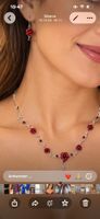 SCHMUCKSET MIT ROTEN ROSEN