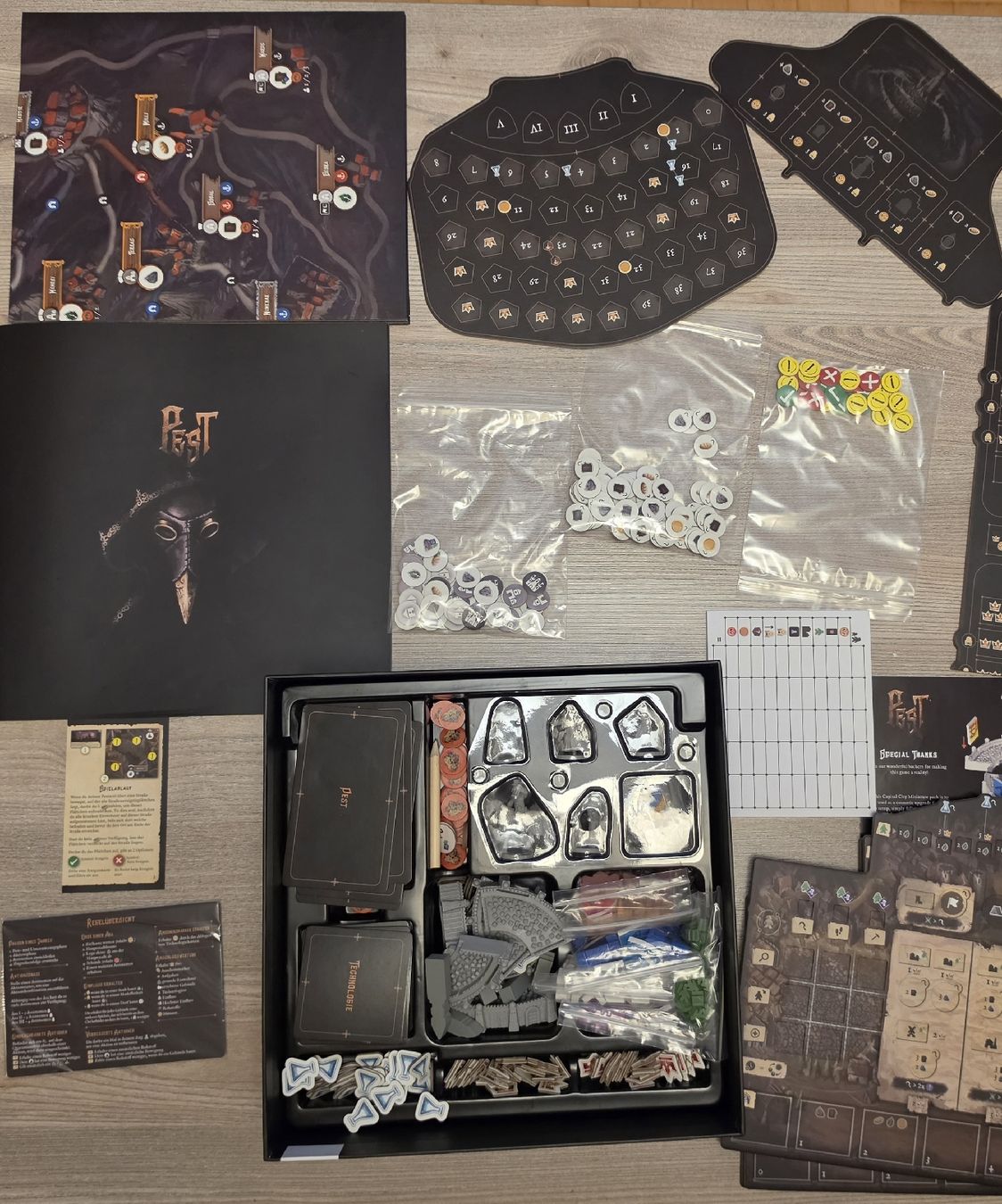 Giochi: Brettspiel Pest, Kickstarter Deluxe – Nuovo (secondo la descrizione) da Wilen b. Wil venduto da Banro1984 1