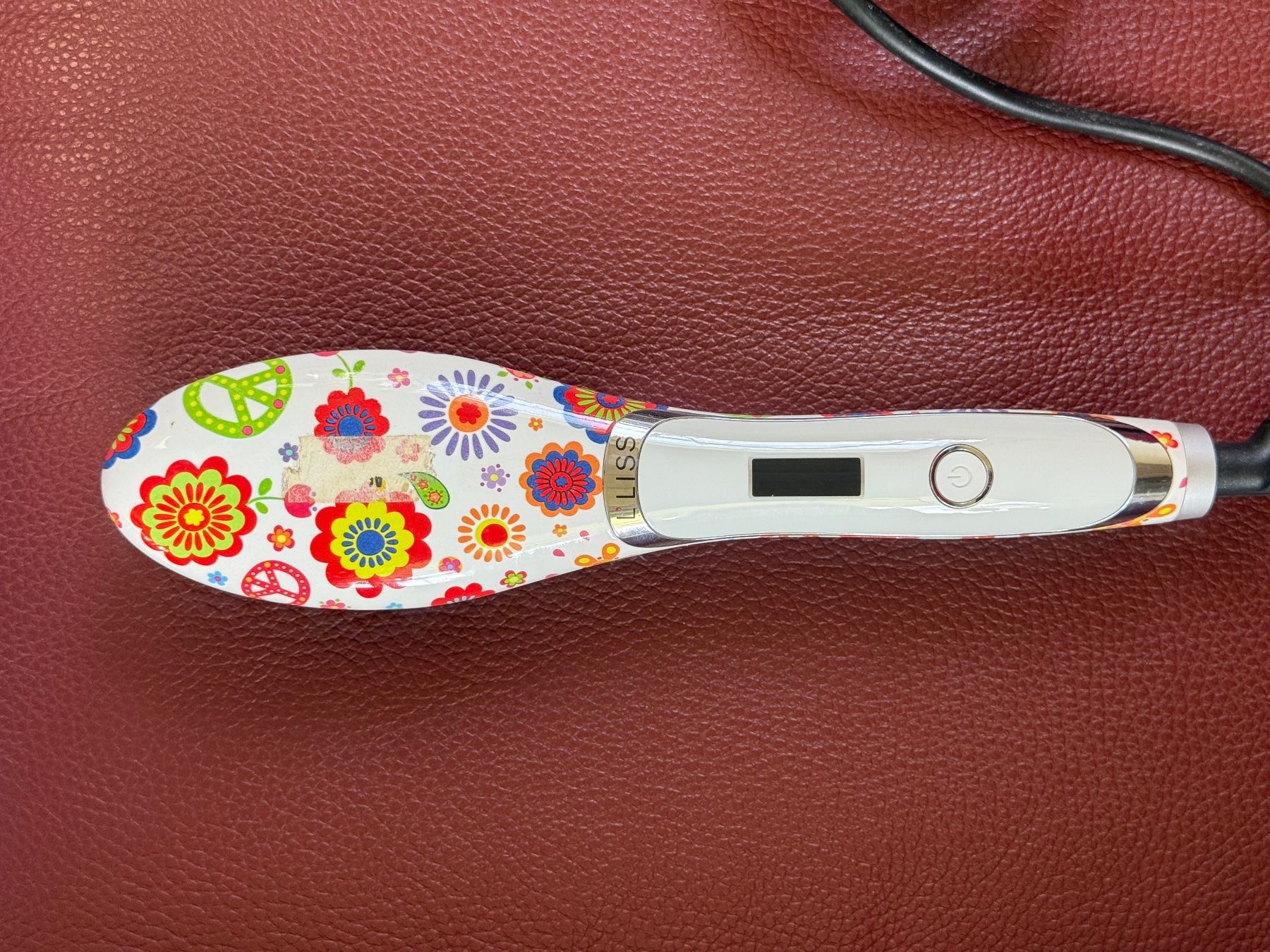 Altro per la cura dei capelli: Brosse à cheveux chauffante – Usato da Prez-vers-Siviriez venduto da mar_n29z