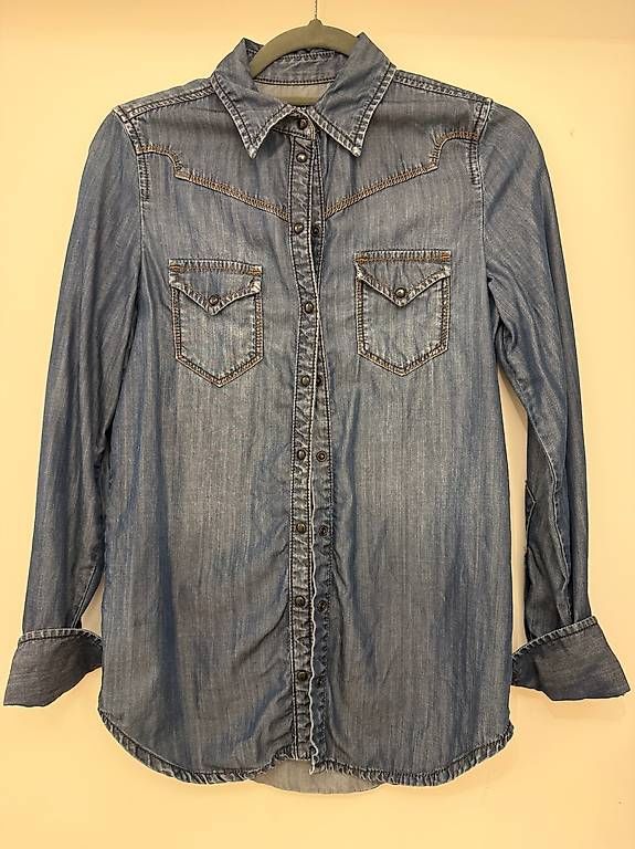 Diesel Camicette: Diesel Jeans Hemd Grösse S – Usato da Schwerzenbach venduto da Le_roy