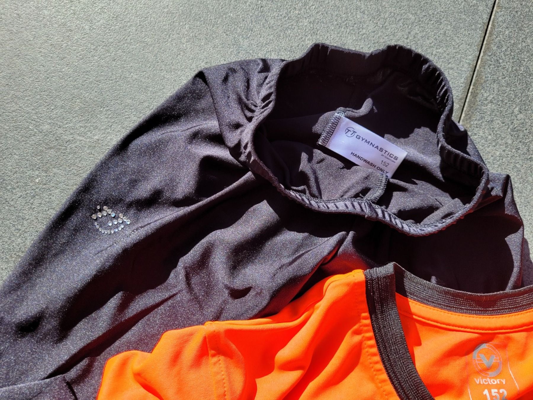 Lotti di vestiti: VICTORY/GYMNASTICS Trainer / Turndress Gr.152 – Usato da Oetwil am See venduto da swisspeak 4