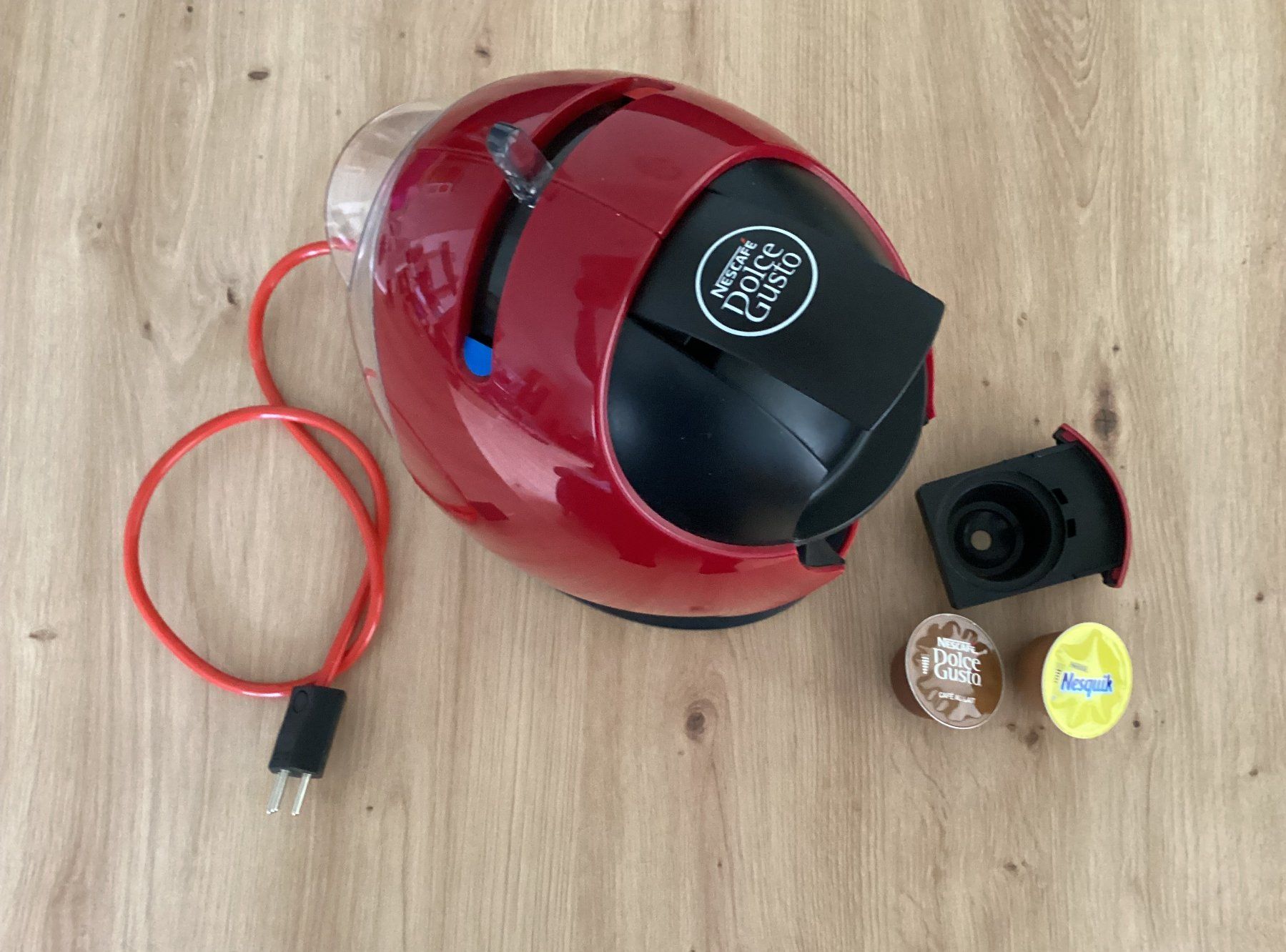 Nescafé Macchine per caffè & Macchine per espresso: Nescafe Dolce Gusto, rot, gebraucht – Usato da Bad Zurzach venduto da Hibiskus78