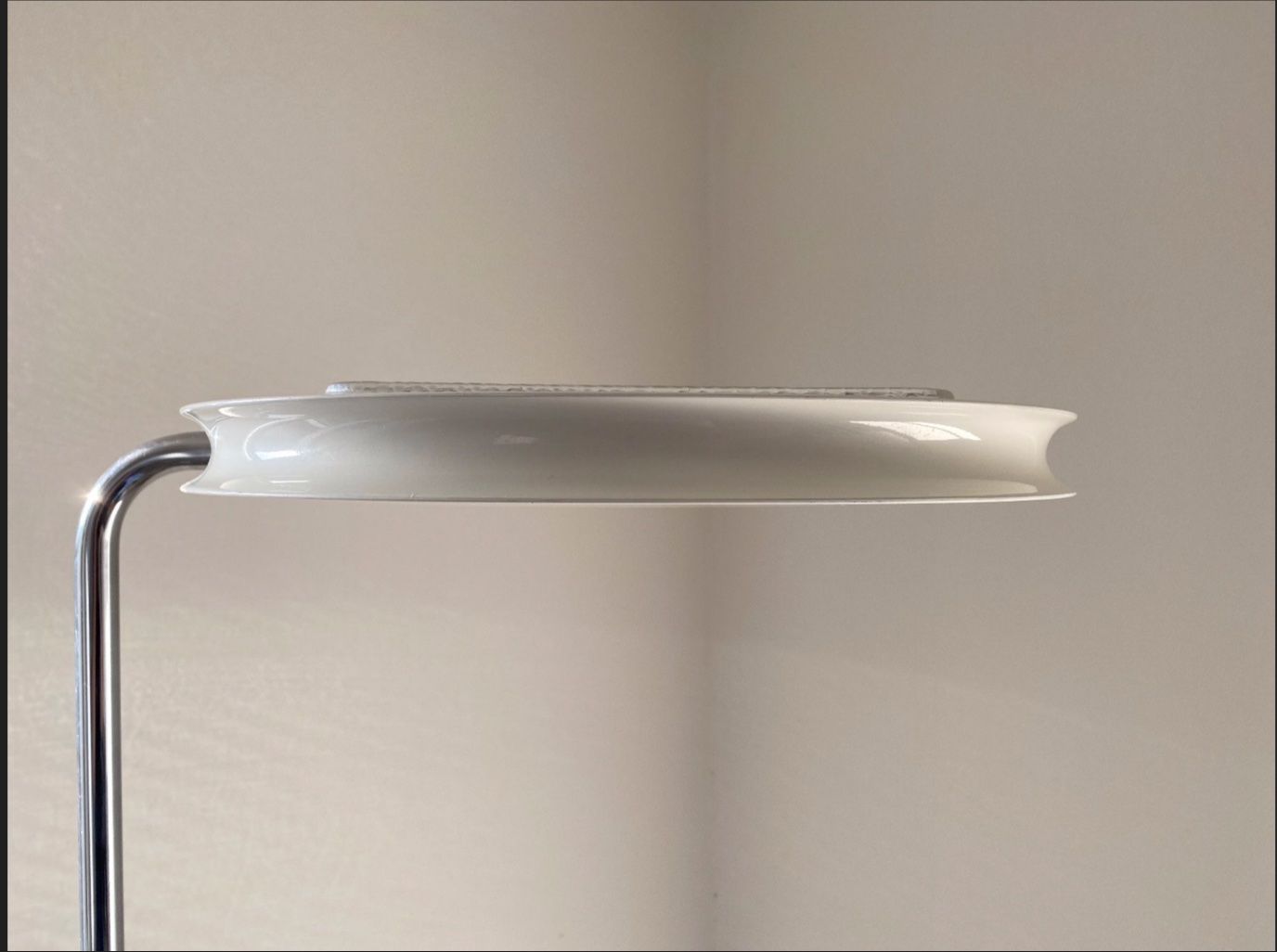 Lampade: Mezzaluna Skipper Gecchelin 1974 – Usato da Fescoggia venduto da AmazingDesignObjects 4