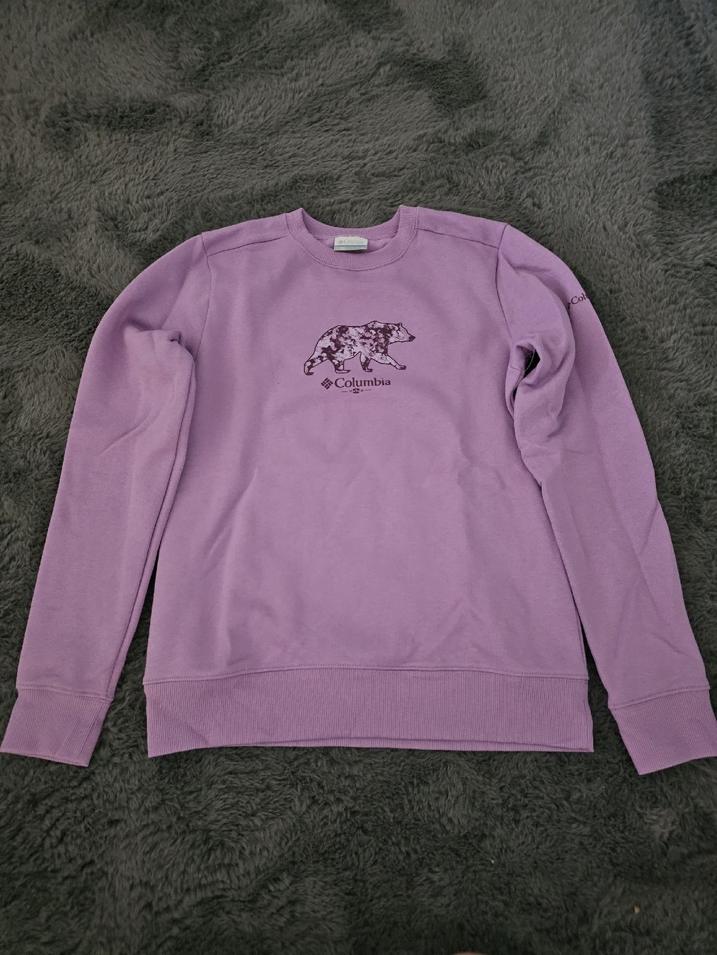 Columbia Maglioni & Felpe: Pull Columbia avec imprimé ours, violet, taille S. – Nuovo (secondo la descrizione) da Genève venduto da Andra_irm