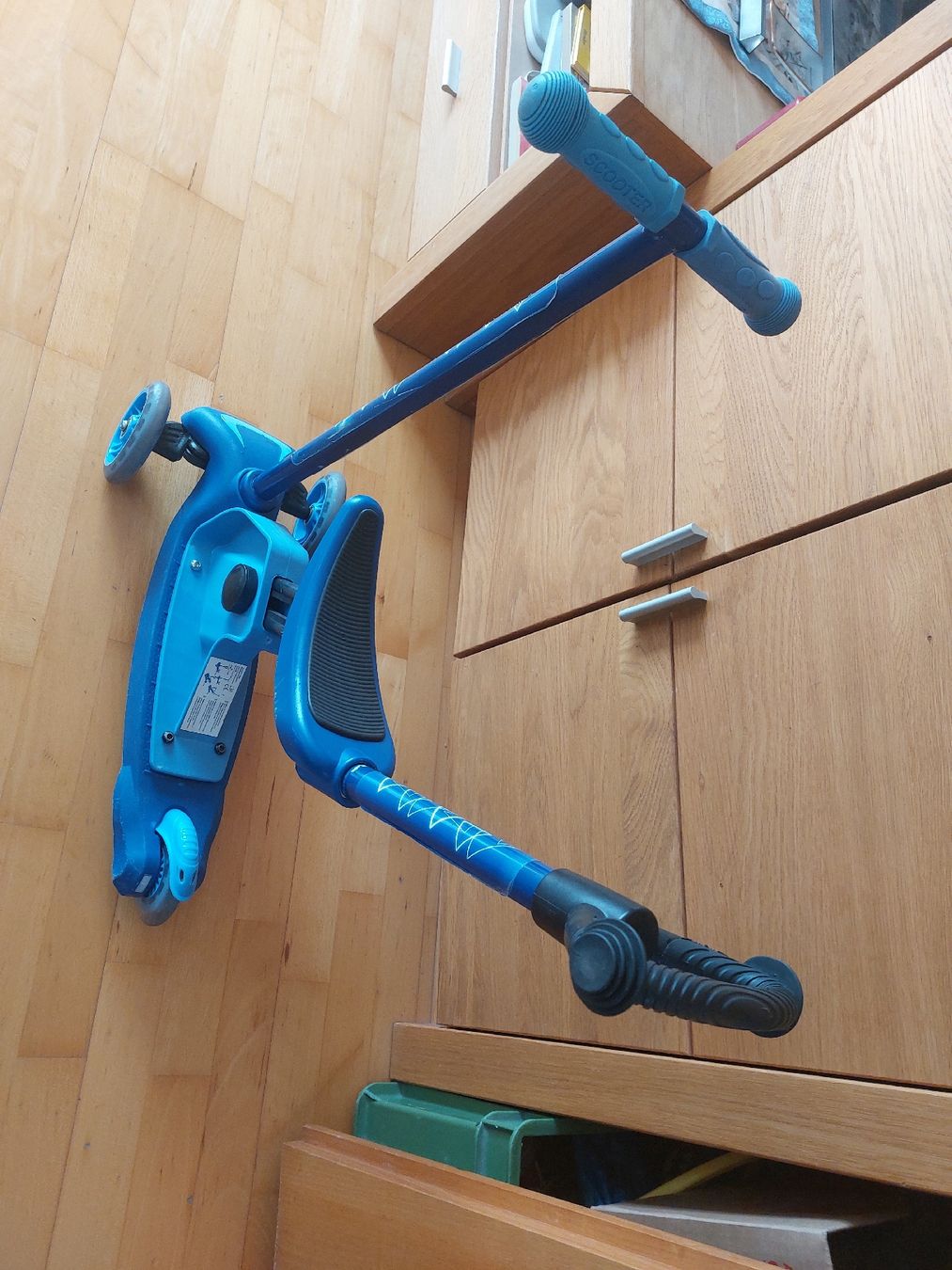 Véhicules pour enfants: Kinderscooter – D'occasion à Landquart par Cedes 2