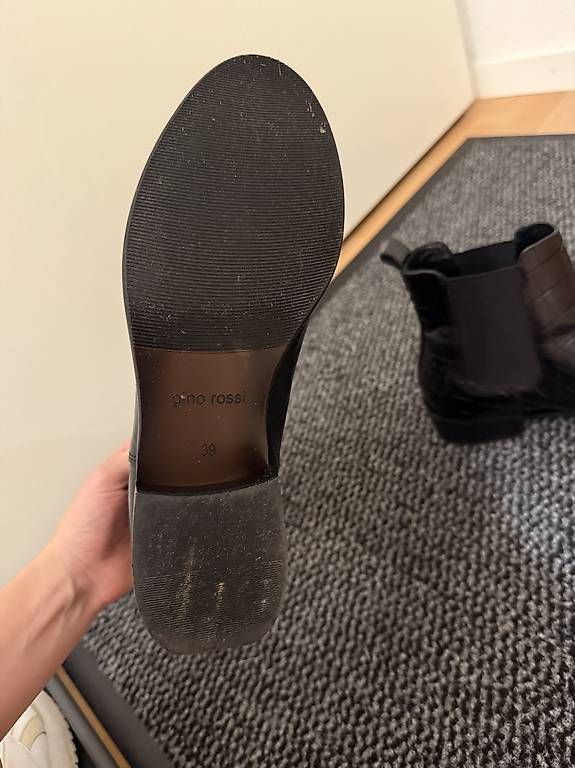 Scarpe da donna: Stiefeletten Gino Rossi (39) – Usato da Herisau venduto da Fashionata0609 3