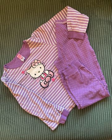 Pijama Hello Kitty Gr. 134/140 von C&A