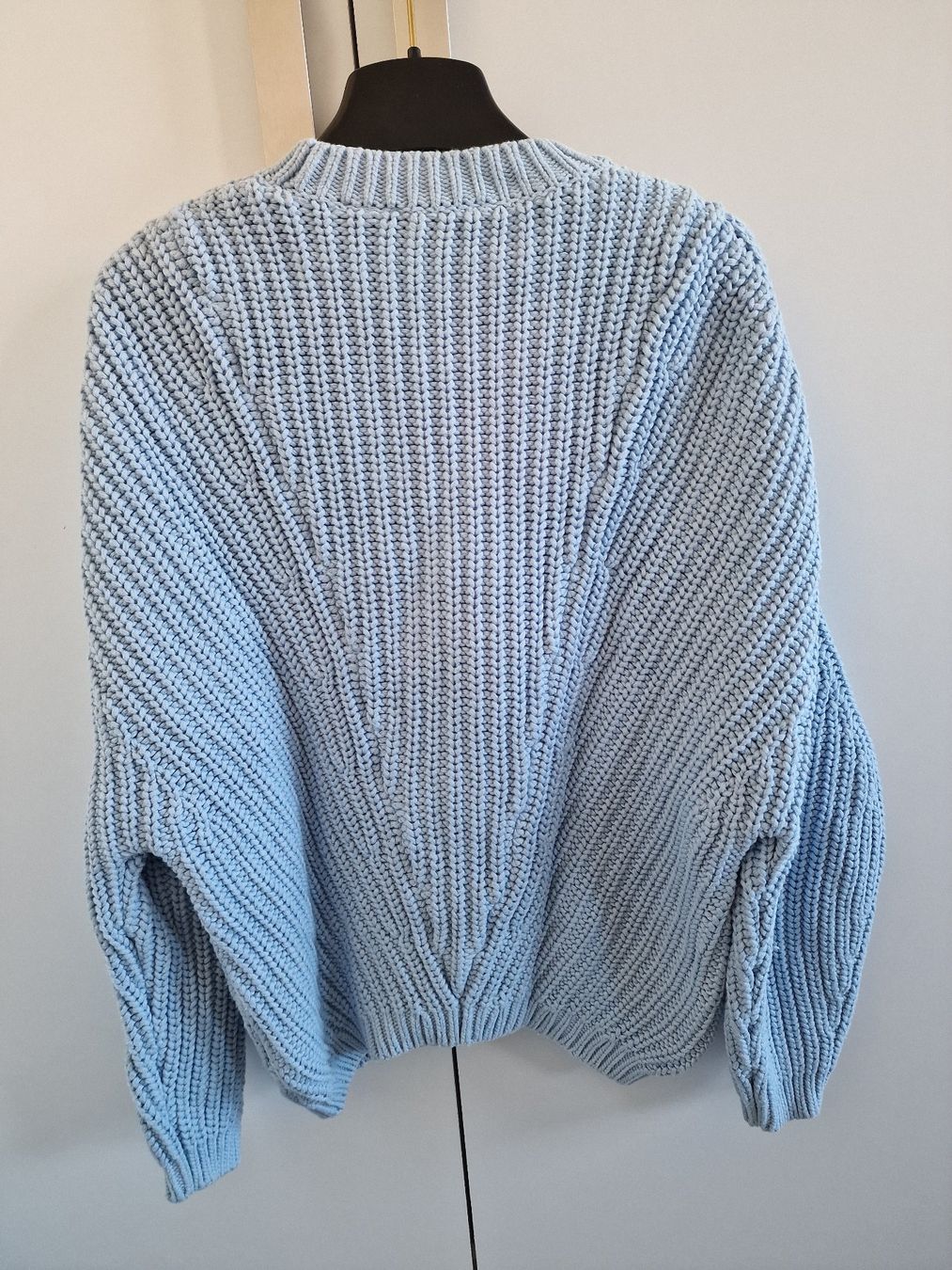 Pulls & Sweat-shirts: Warmer Strickpullover von Ted Baker, Gr. S – D'occasion à Wangen ZH par SIBIRO 3