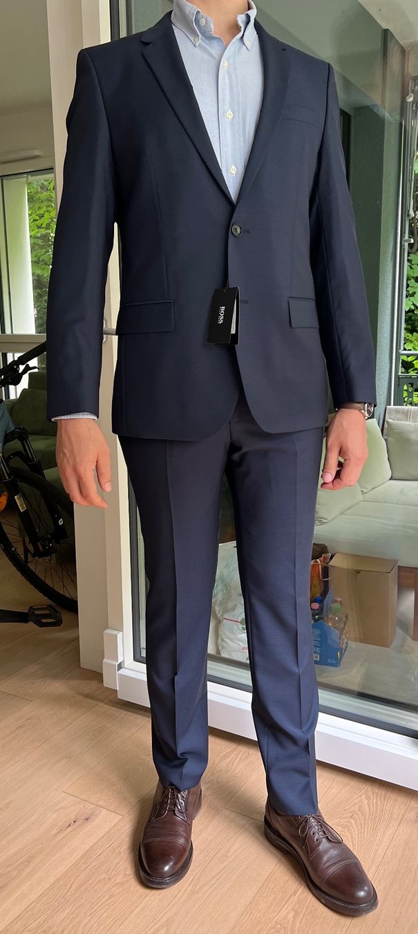 Hugo Boss Completi: Hugo Boss suit- anzug neu – Nuovo e nell'imballaggio originale da Corsier GE venduto da Karol_save_planet 8