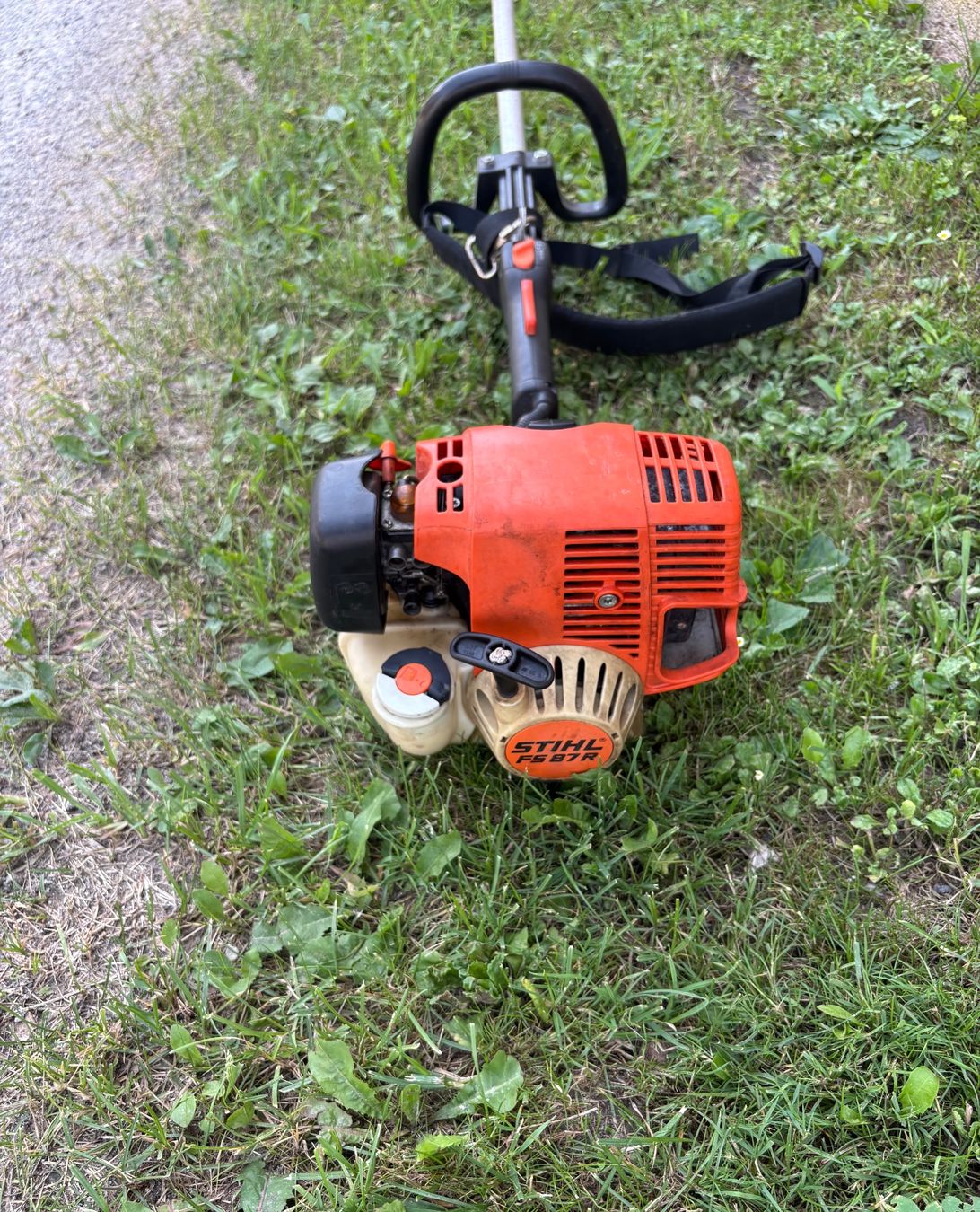 Stihl Tagliaerba: Rasentrimmer Stihl Fs 87 R – Usato da Grono venduto da Alpina6537