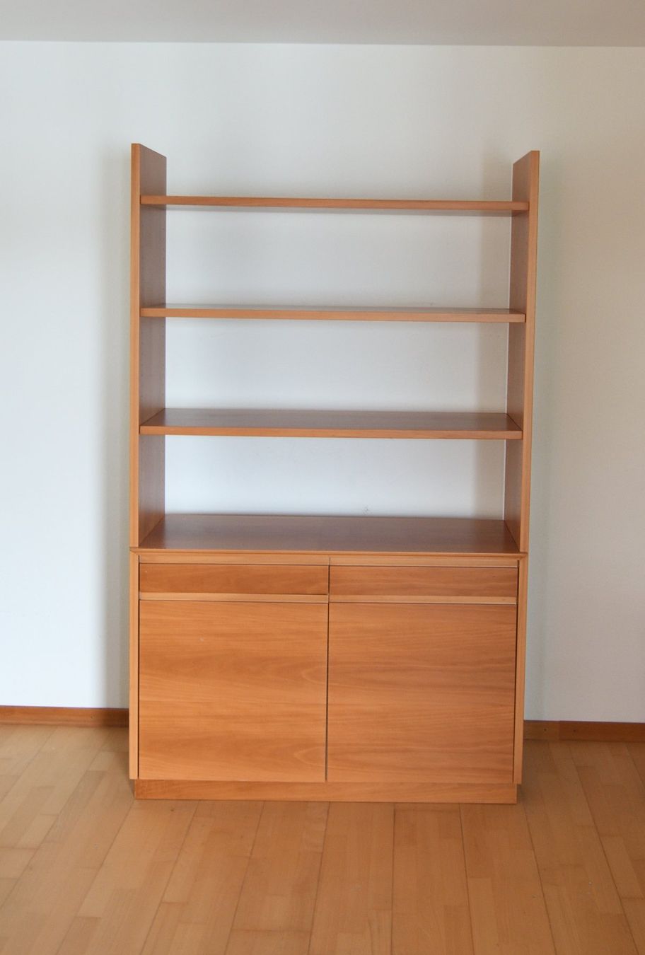 Scaffali: Büchergestell Kombi Schränkchen – Usato da Luzern venduto da proeoesl