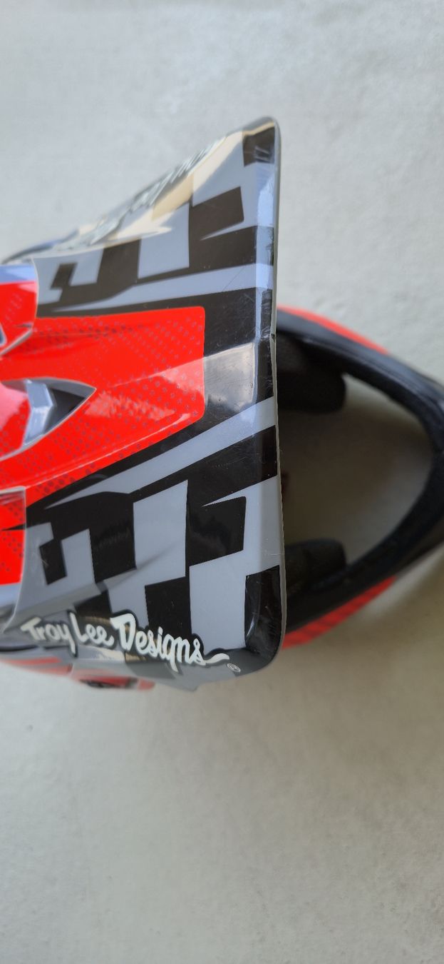 Troy Lee Helme: Casque troylee D4 carbone – Gebraucht aus Cheseaux-Lausanne von stevo85 6
