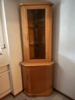 Eckvitrine Holz mit Glastür gebraucht guter Zustand