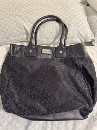 Tommy Hilfiger Damenhandtasche, schwarz