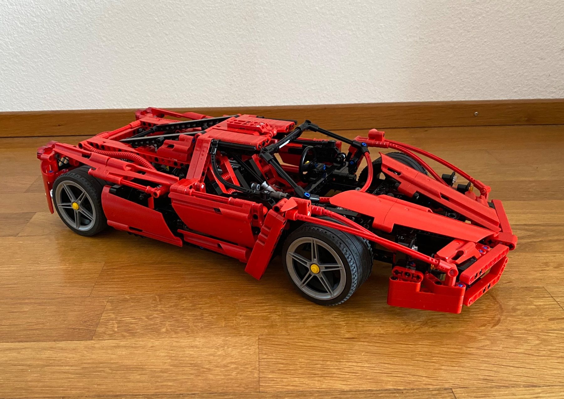 LEGO Technic 8653 Enzo Ferrari 1:10 kpl +OBA (Gebraucht) in Arlesheim ...