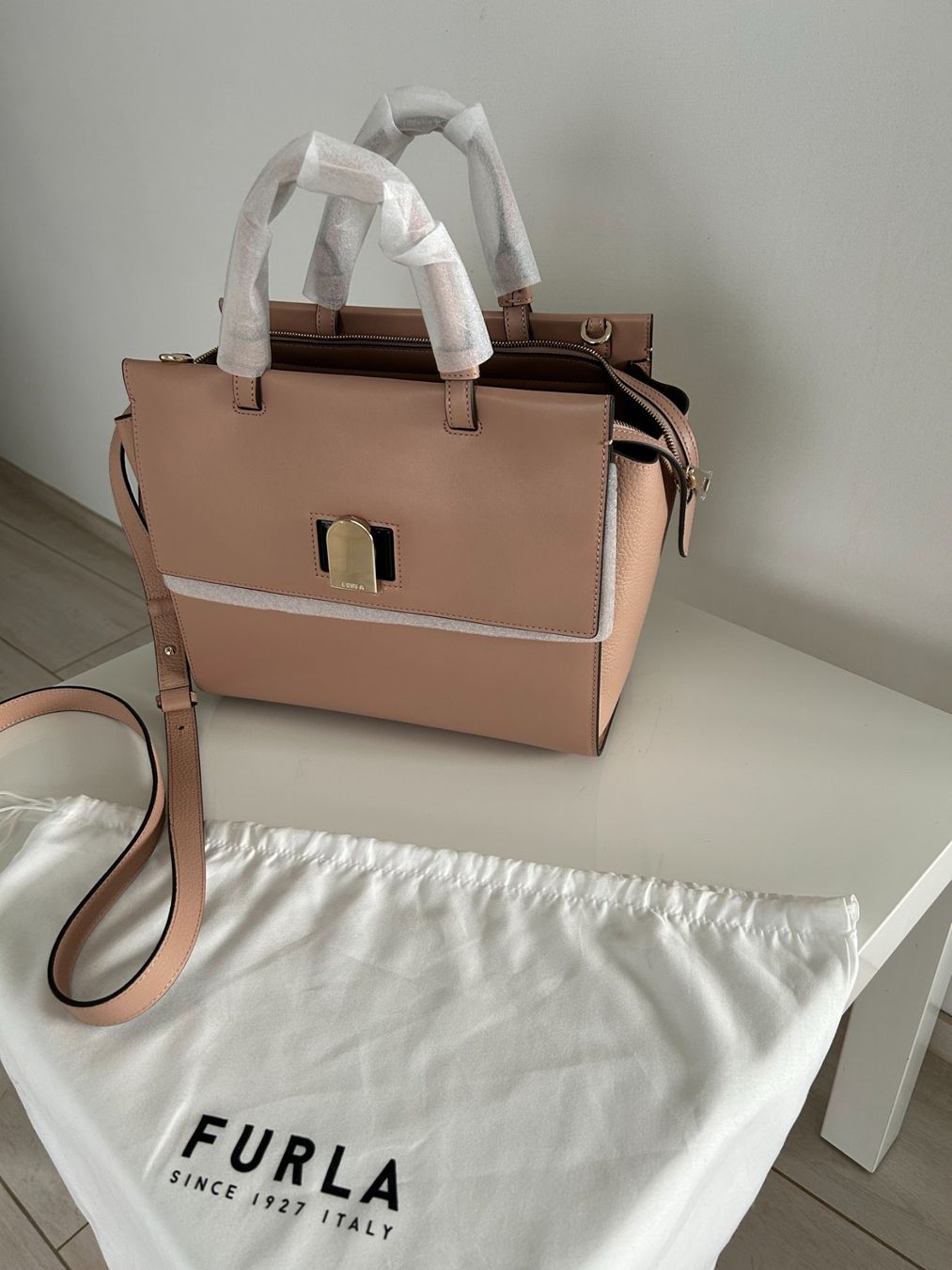 Furla Borse da donna: Furla Tasche – Nuovo (secondo la descrizione) da Biel-Benken BL venduto da ser_z25x 3
