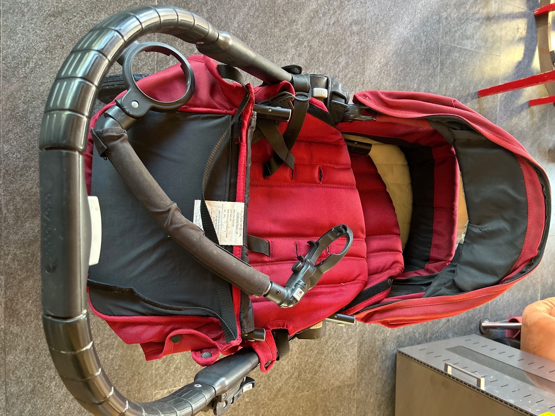 Baby Jogger Carrozzine: Zwillingskinderwagen – Usato da Mergoscia venduto da stuermch 3