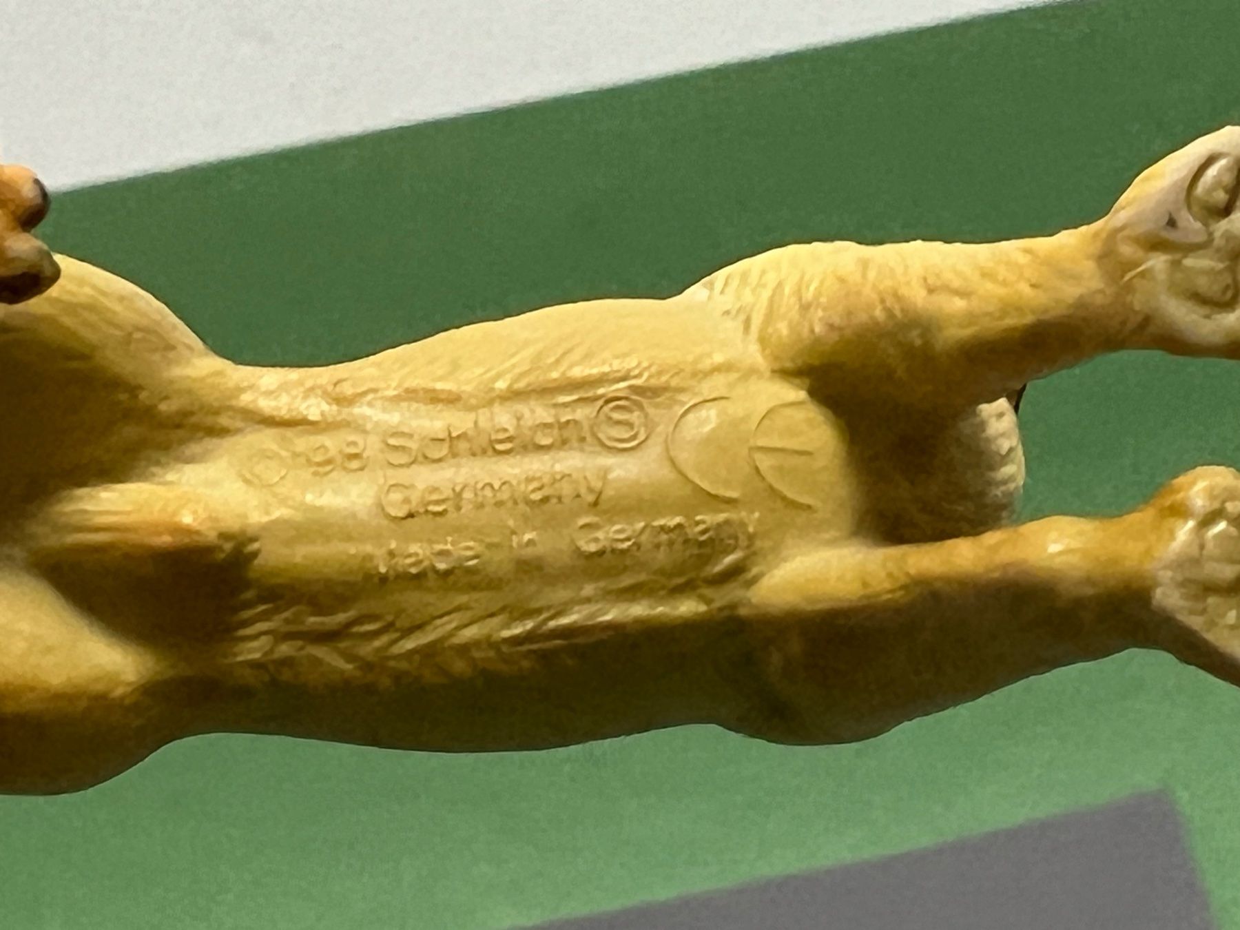 Schleich Figuren: Schleich Schäferhund Hund made in Germany – Gebraucht aus Ennetbaden von mapa05 4