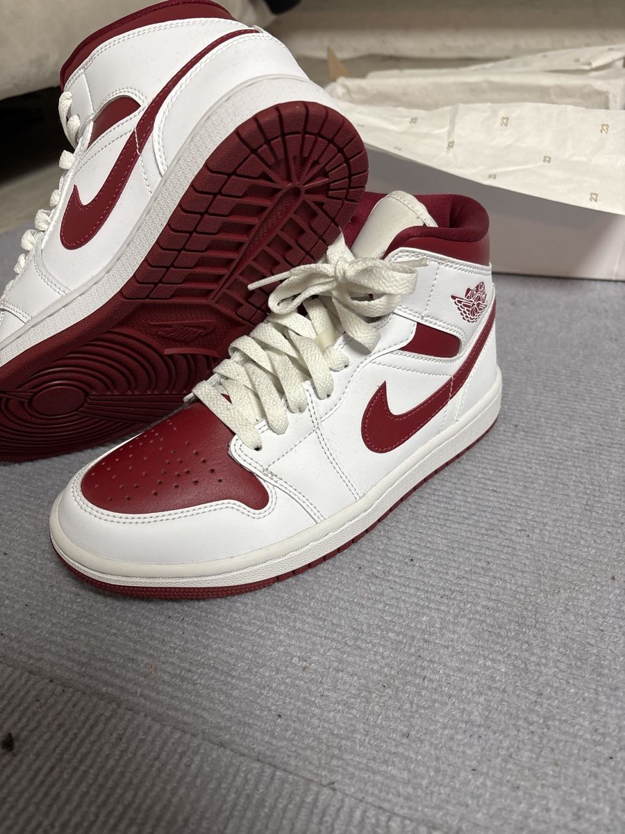 Jordan Scarpe da donna: Original Jordan 1 Mid – Nuovo e nell'imballaggio originale da Rudolfstetten venduto da KerstinB01 3