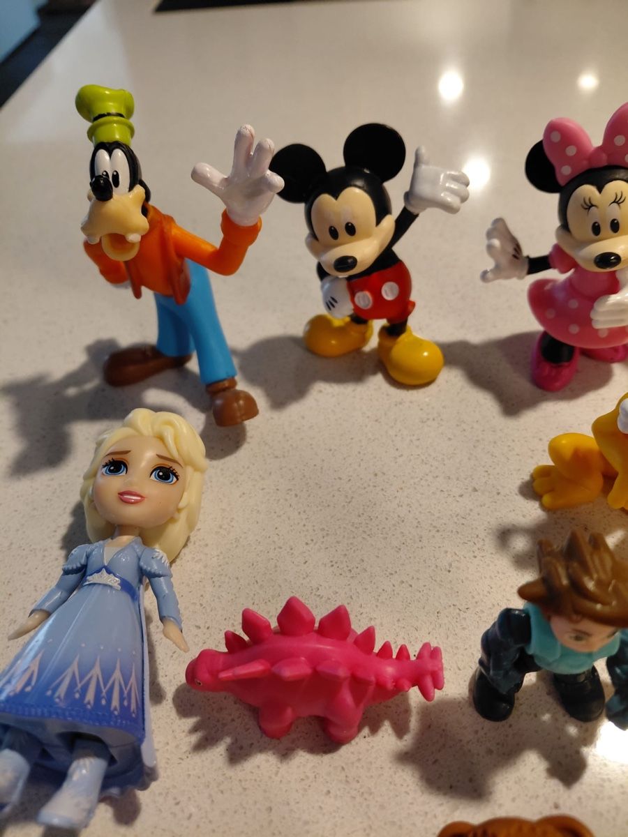 Disney Spielzeuge: Disney Figuren und viele andere – Neu und originalverpackt aus Grenchen von lia51 1