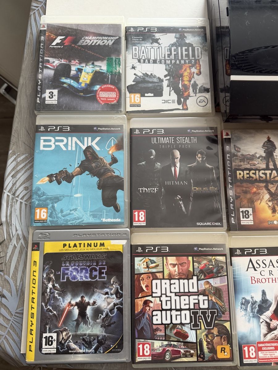Sony Console: PlayStation 3 + 10 Jeux + Manette – Usato da Genève venduto da sho_67qj 1