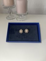 Süsse Blumen Ohrstecker Perlenoptik Rosé Gold Vintage