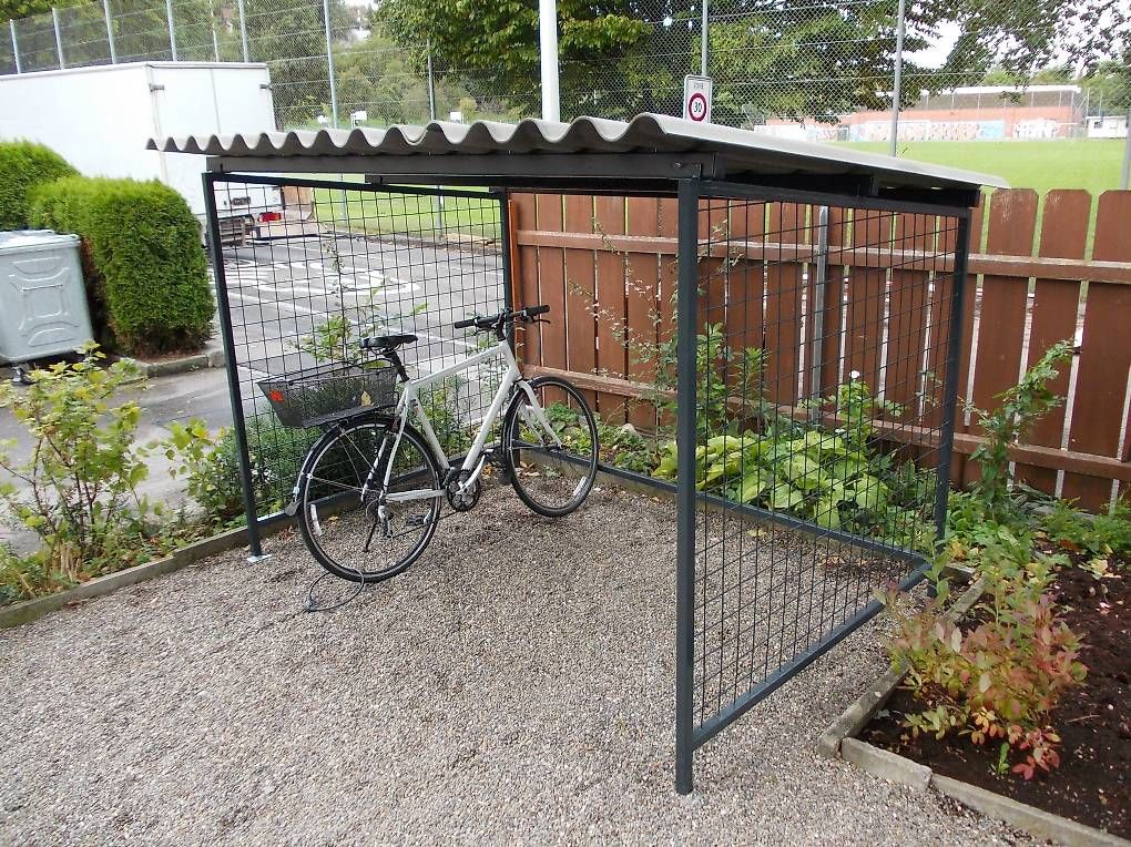 Unterstände: Velounterstand – Neu und originalverpackt aus Basel von waba-metallbau 2