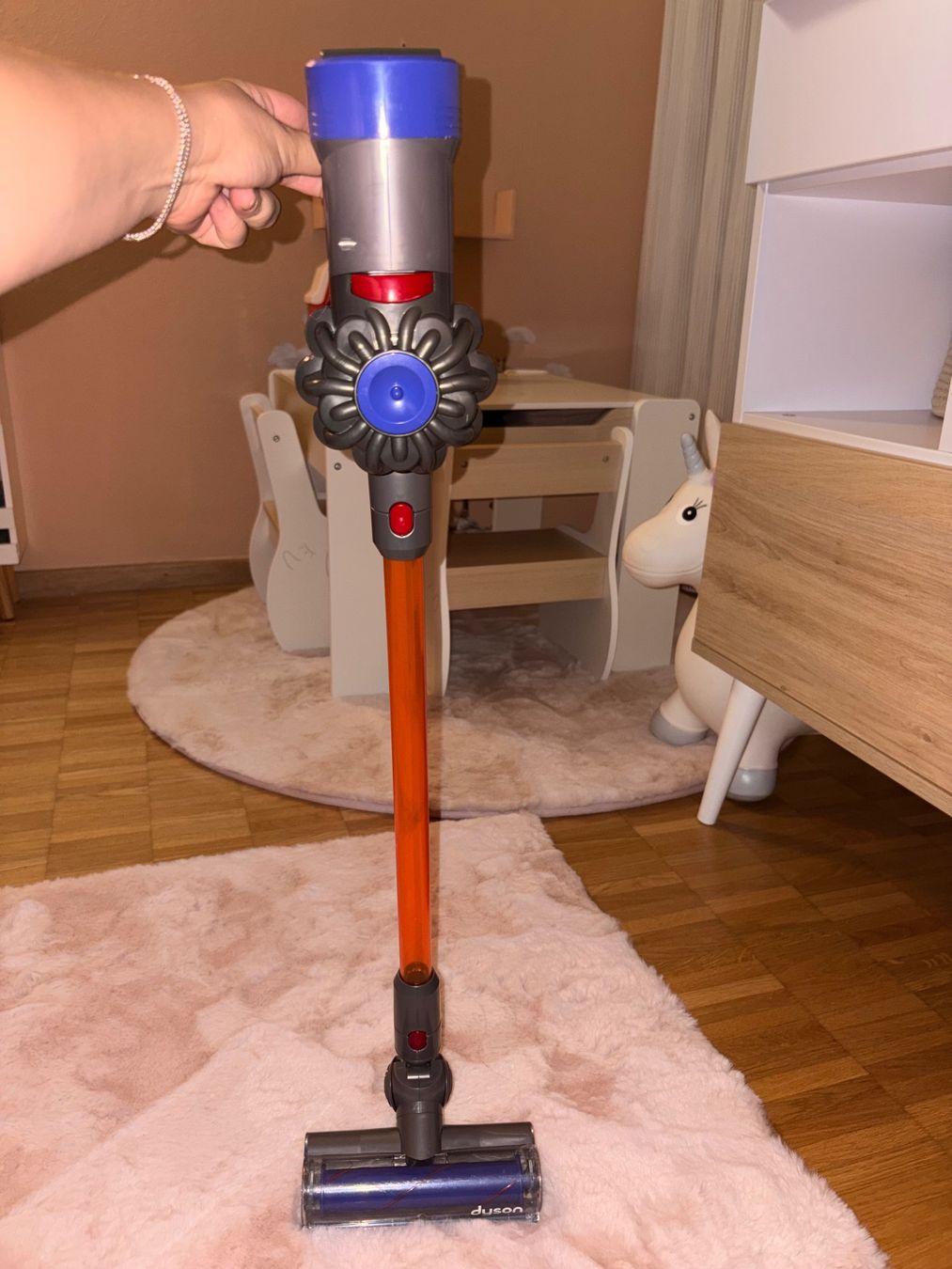 Giocattoli: Dyson Kinderstaubsauger – Usato da Winterthur venduto da bar_6lpr 1