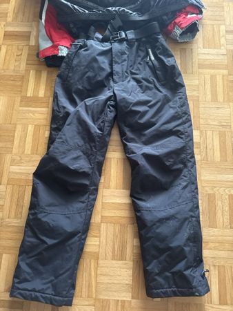 Skihose Schwarz Grösse 164 guter Zustand
