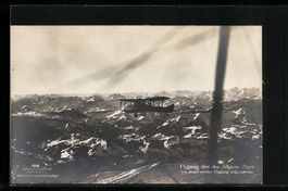 Foto-AK Sanke Nr. 1056: Flugzeug über d