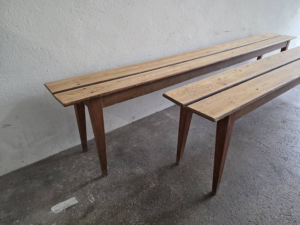 Bancs: Zwei antike Sitzbänke – D'occasion à Grosshöchstetten par kids04