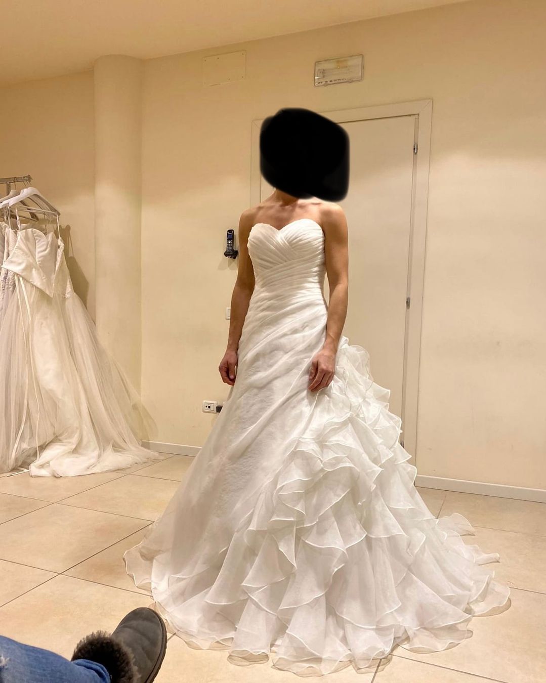 Vestiti: Abito da sposa NUOVO mai usato – Nuovo e nell'imballaggio originale da St Moritz venduto da Ma_S2023