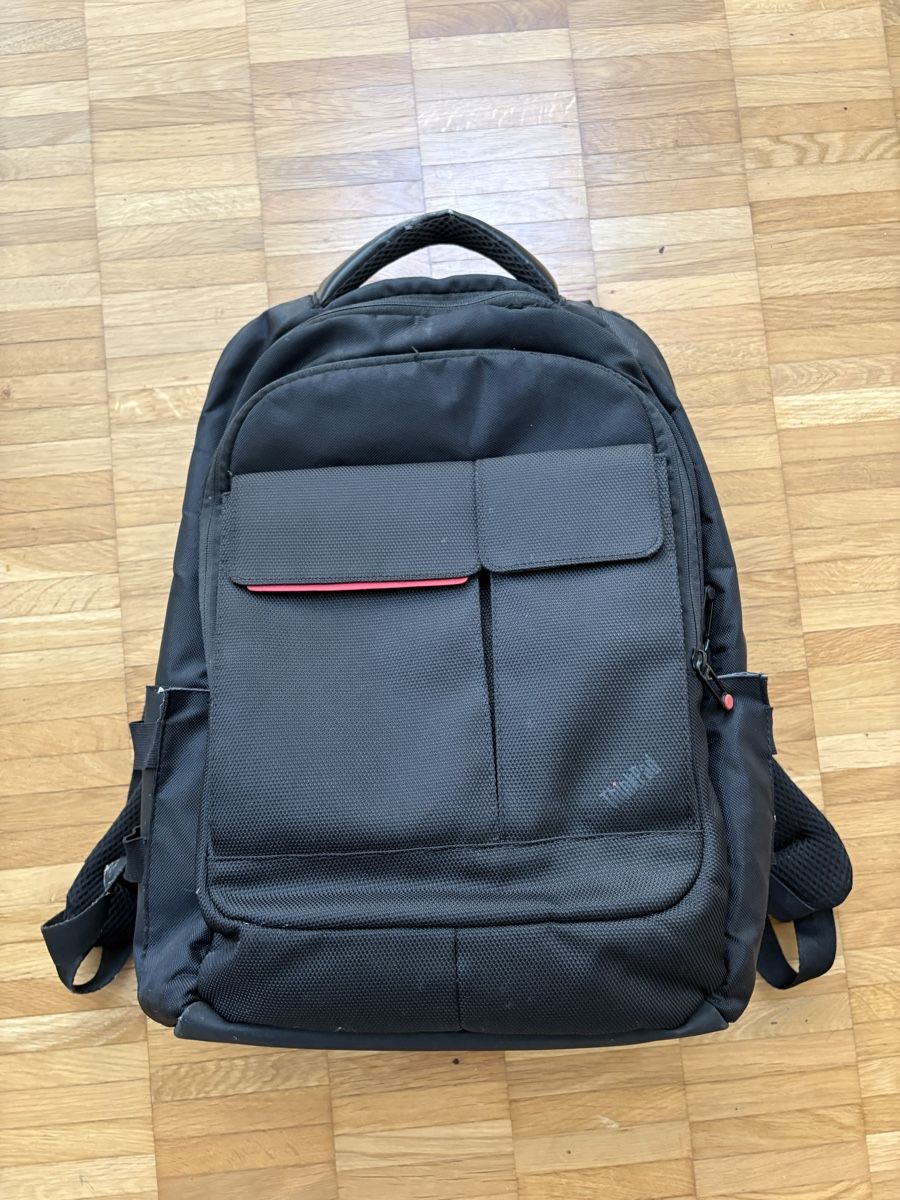 Lenovo Zaini: Lenovo ThinPad Professional Backpack - 4X40E77324 – Usato da Zug venduto da zors00