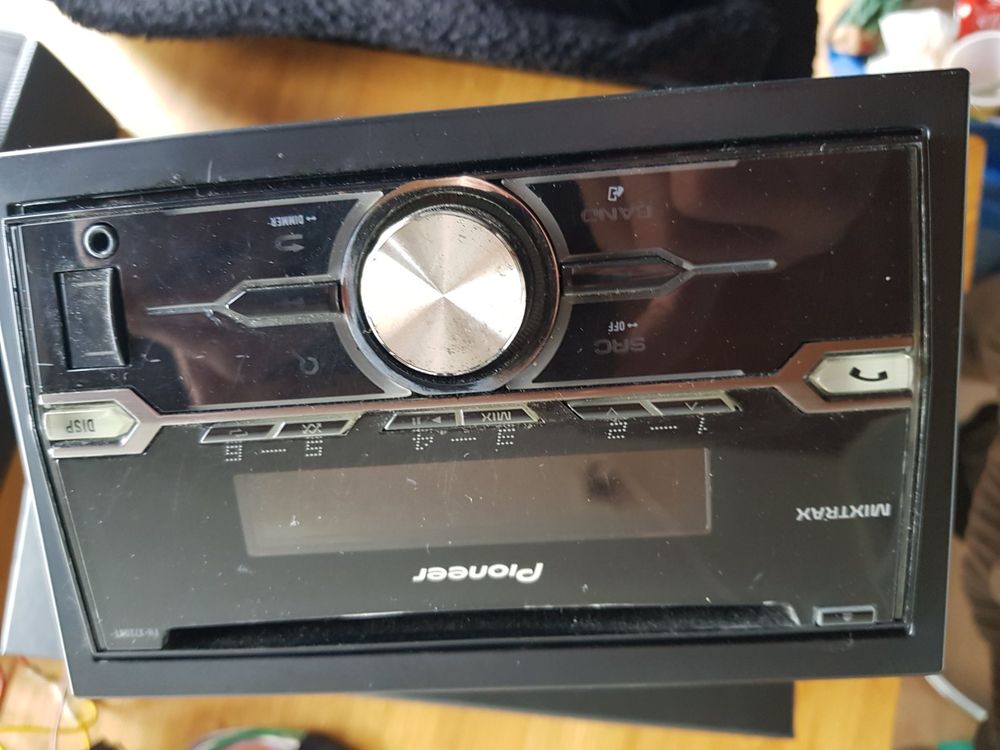 Autoradio Pioneer FHX720BT Kaufen auf Ricardo