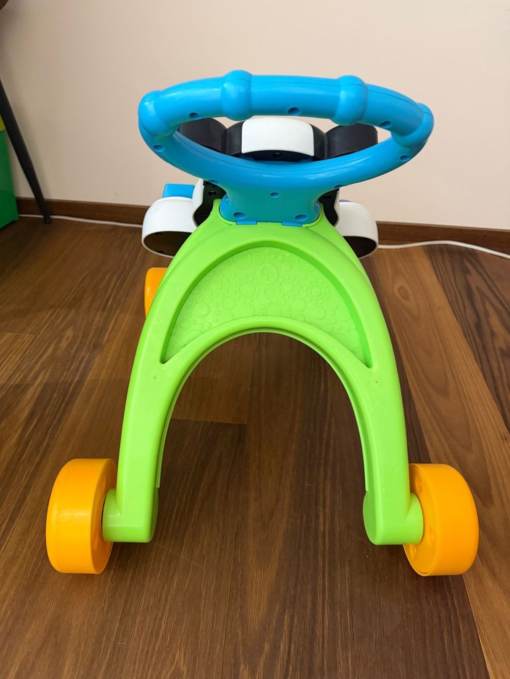 Fisher-Price Fahrzeuge für Kinder: FISHER PRICE Zebra Lauflernwagen – Gebraucht aus Horgen von Auction-Kings 1