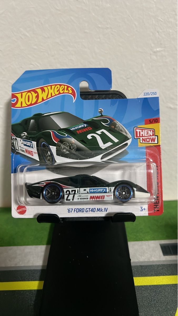 Hot Wheels Modellini d'auto: Hot Wheels '67 Ford GT40 Mk.IV – Usato da Thayngen venduto da sop_2xnz
