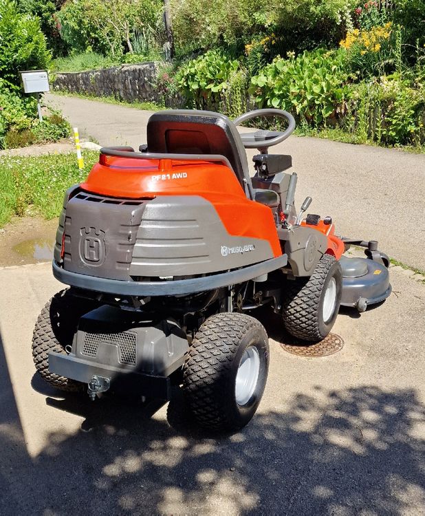 Husqvarna Rider Proflex PF21AWD 4x4 Rasentraktor (D'occasion) à