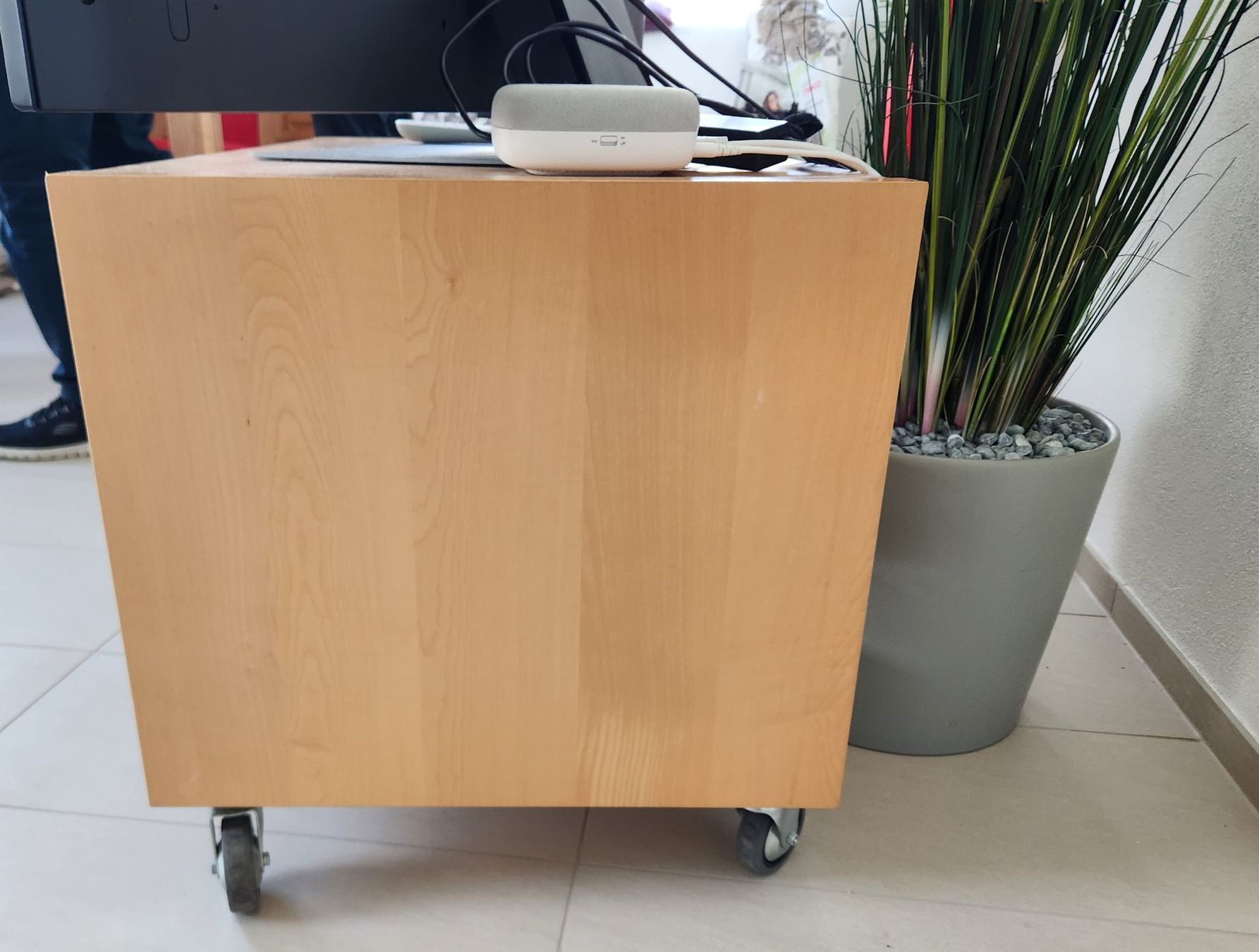 Mobili TV: Fernsehmöbel auf Rollen – Usato da Uetendorf venduto da annadora01 3