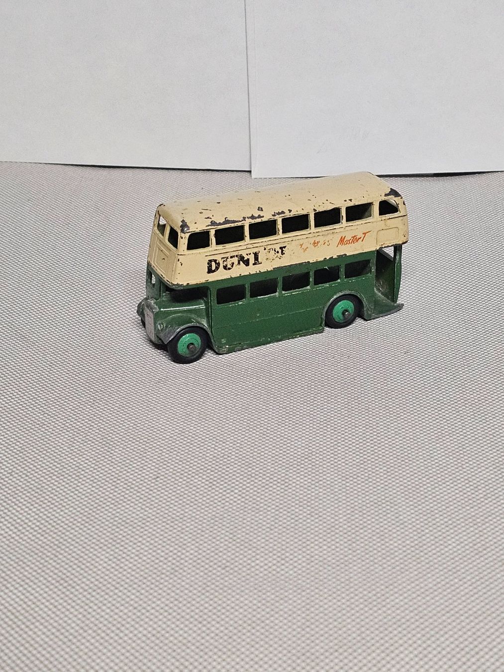Dinky Toys Modellini d'auto: Dinky London Bus – Usato da Starrkirch-Wil venduto da easygo13