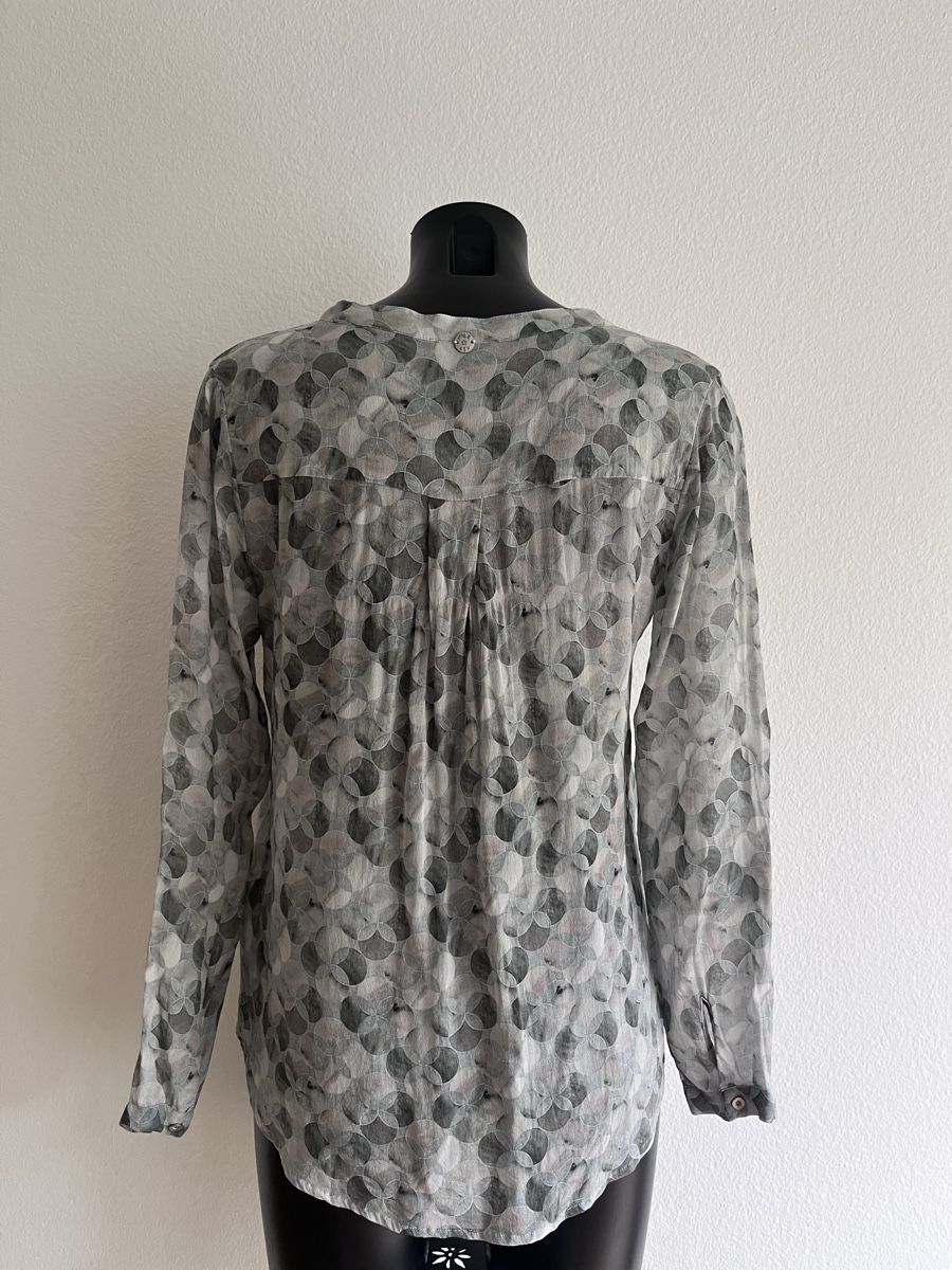 Nile Camicette: Nile Bluse Gr S – Usato da Baden venduto da Didi_sunshine 1