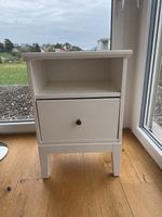 Kleine Kommode (weiss / cremig-weiss)