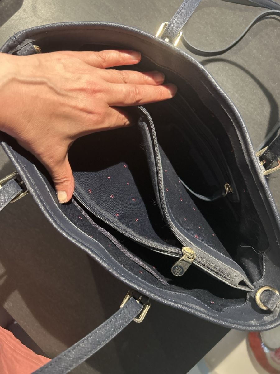 Tommy Hilfiger Taschen für Damen: Tommy Hilfiger Shopper Handtasche  – Gebraucht aus Frick von nikki09 2